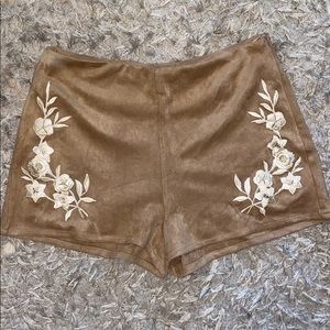 Suede embroidered shorts!